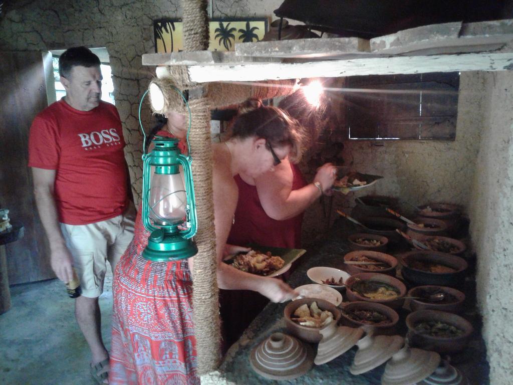 Pahalagawattha Homestay Unawatuna Eksteriør bilde