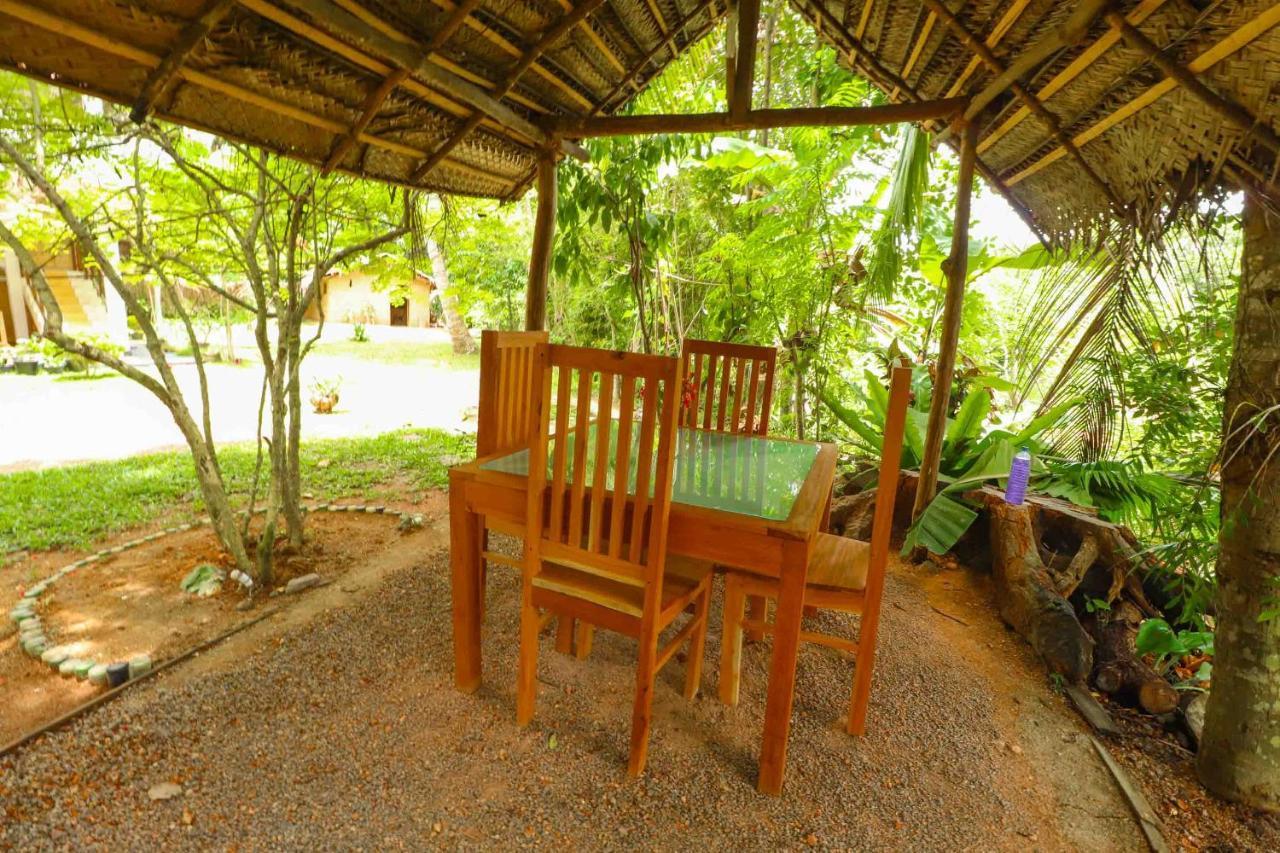 Pahalagawattha Homestay Unawatuna Eksteriør bilde